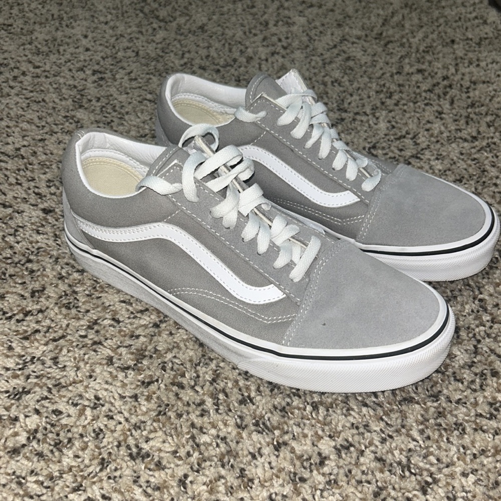 Men’s Vans - Picture 3 of 7